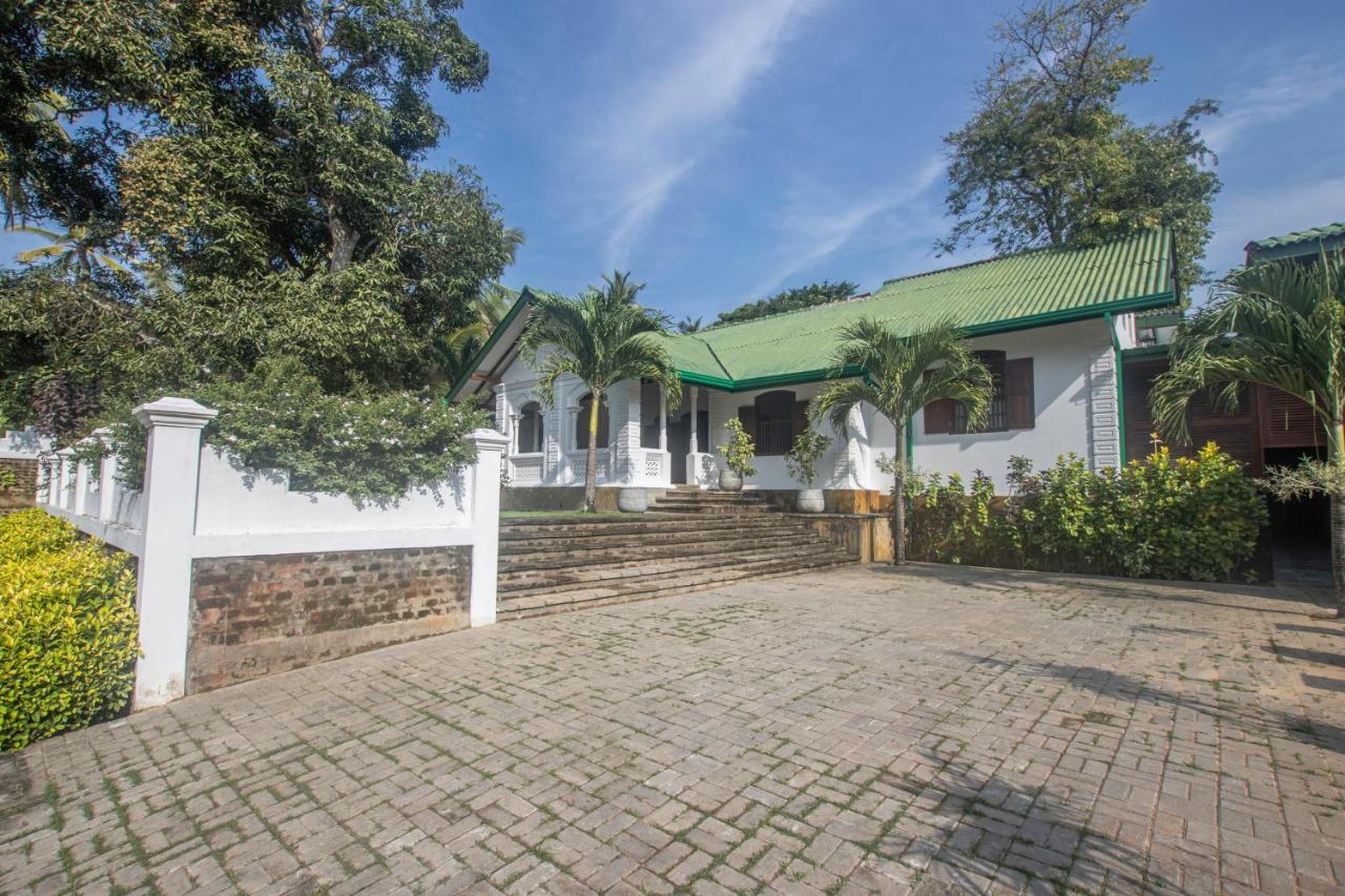 The Coastal Village Cabanas Ахангама Екстериор снимка
